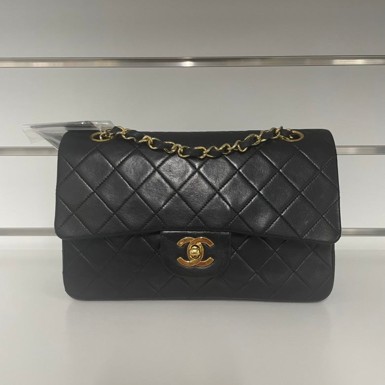 Chanel Classic Double Flap Shoulder Bag,Black,Leather - Shoulder Bag
