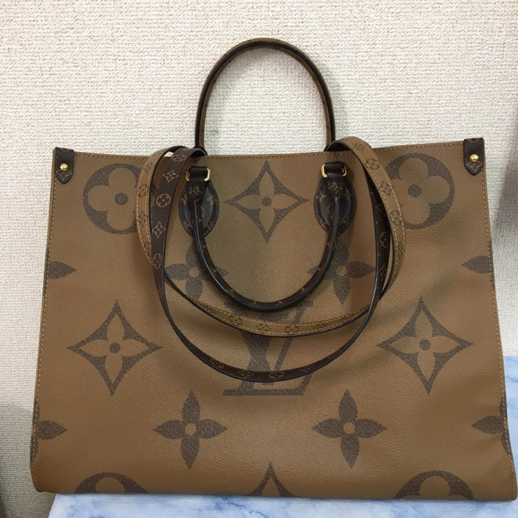 Louis Vuitton On The Go MM Coated Canvas Tote Bag,Brown - Handbags