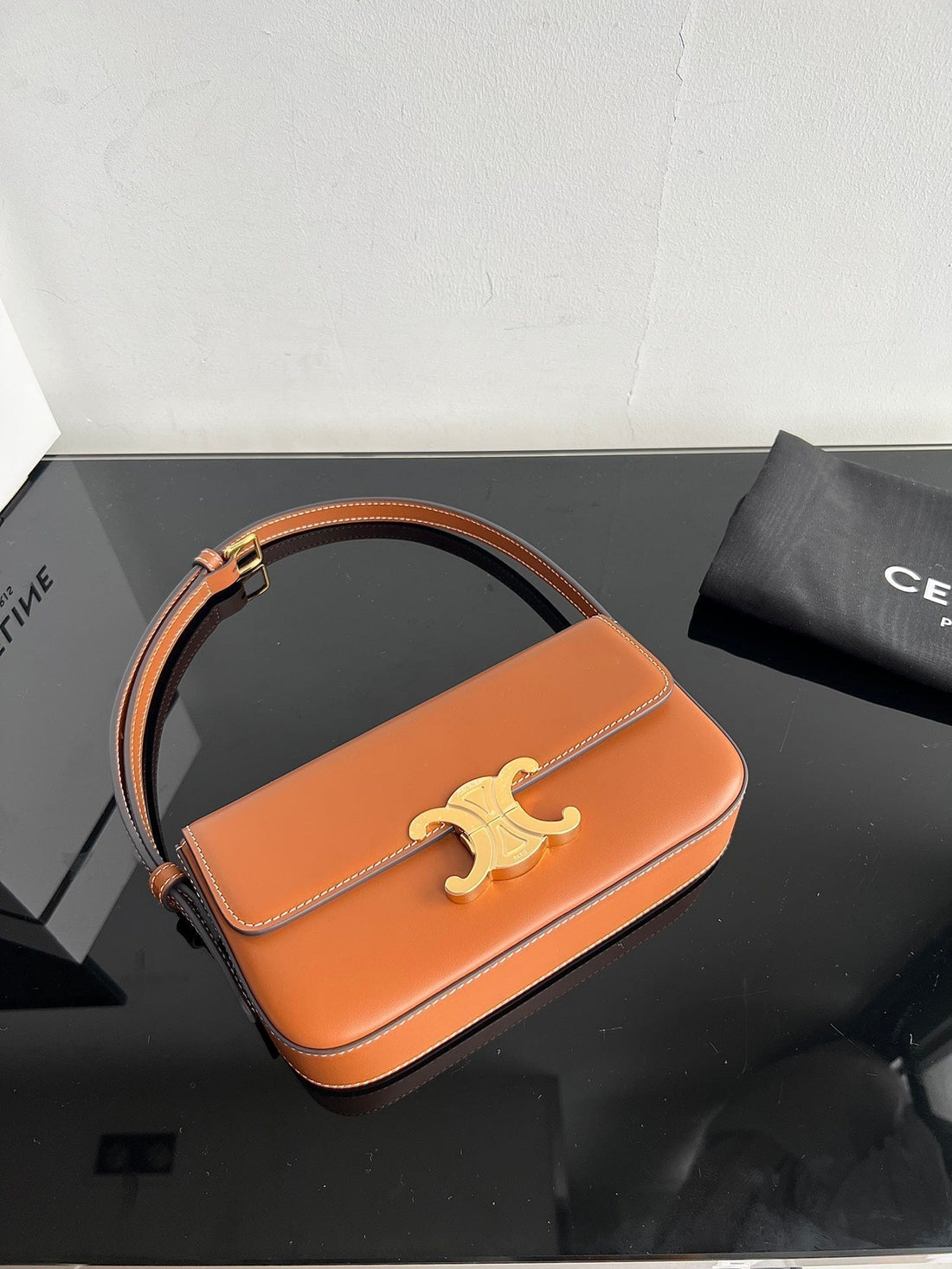Celine CLASSIC TRIOMPHE 20 BROWN CALFSKIN GOLD HARDWARE - bag