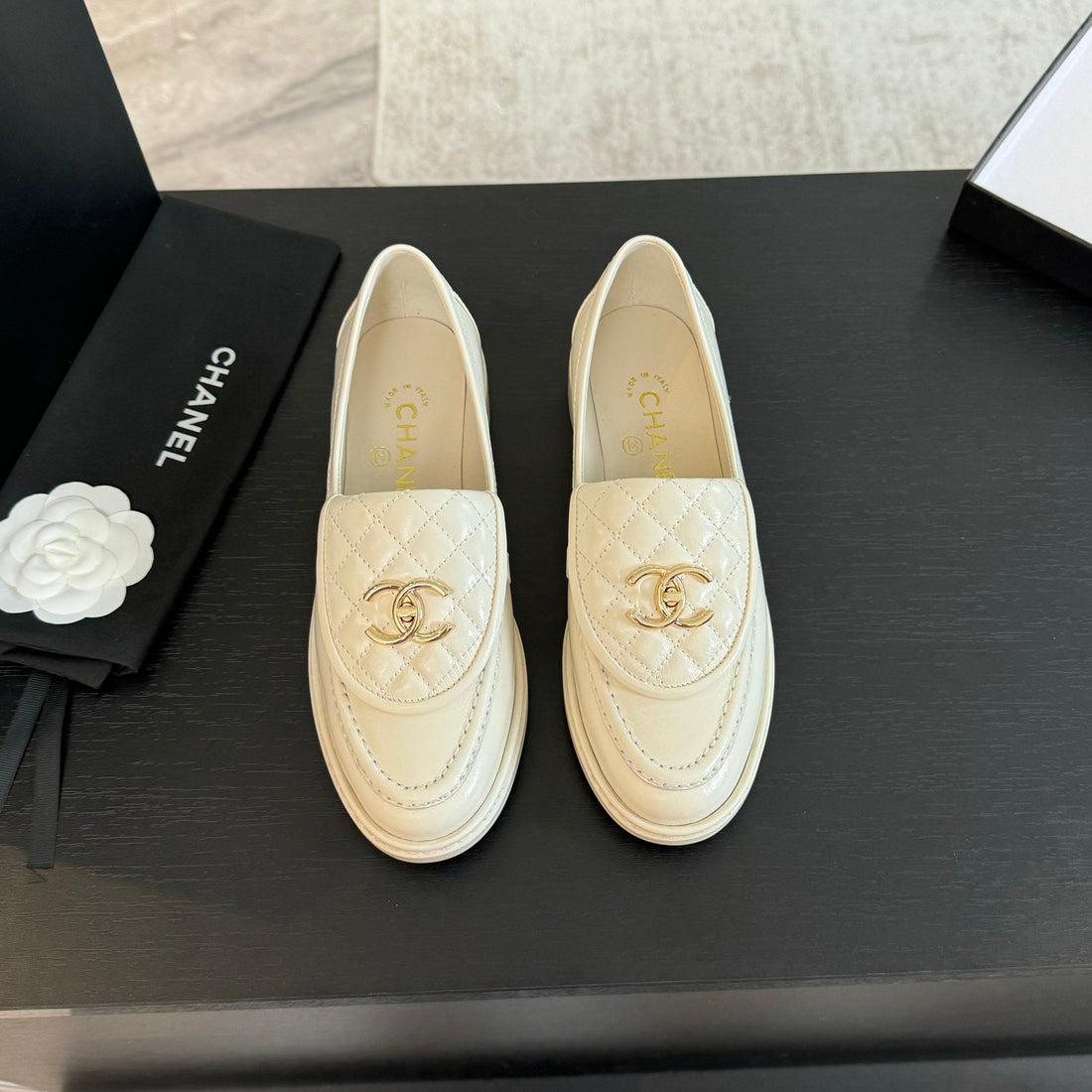 Moccasins White Quilted Calfskin Gold CC