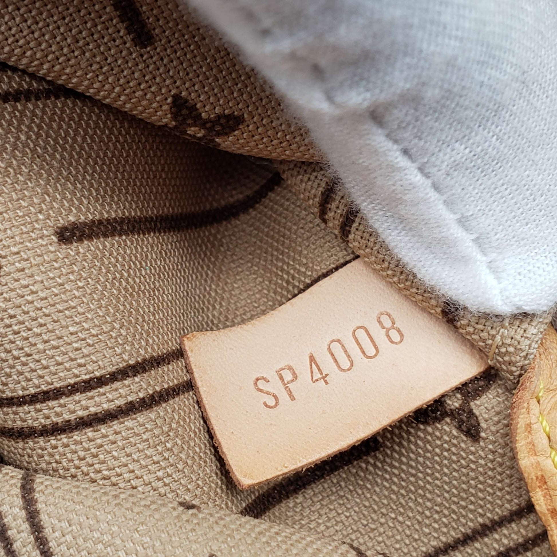 LOUIS VUITTON MONOGRAM NEVERFULL GM TOTE BAG - Bag - 17