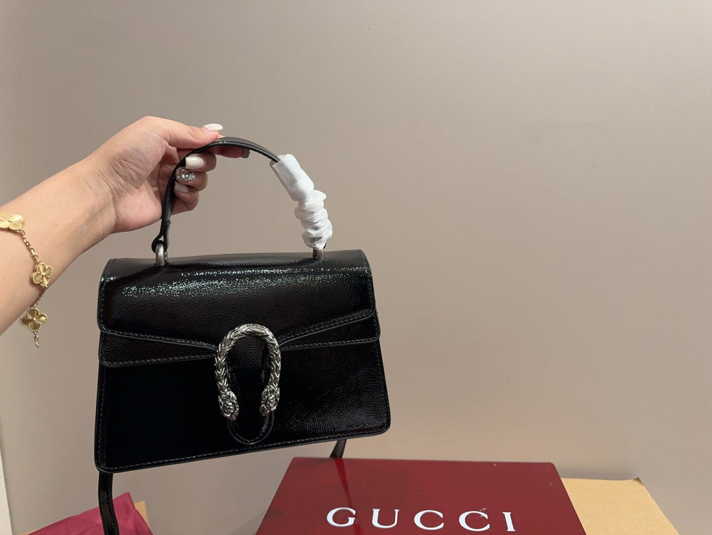 Gucci Glossy Black Handbag Crossbody 24x17cm