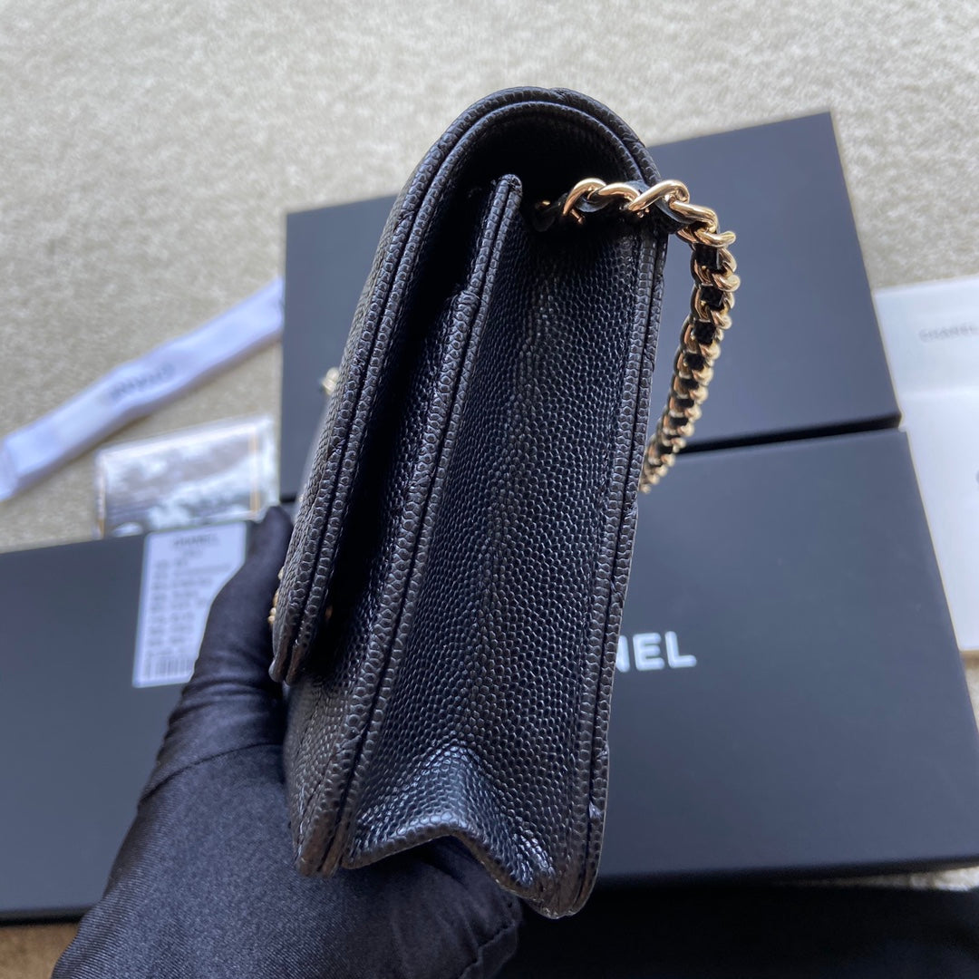 CHANEL Classic Woc 20cm Black Grained Calfskin Leather CC - bag