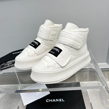 CC High Top Sneaker Thick-Soled White Rain Velvet Fabric