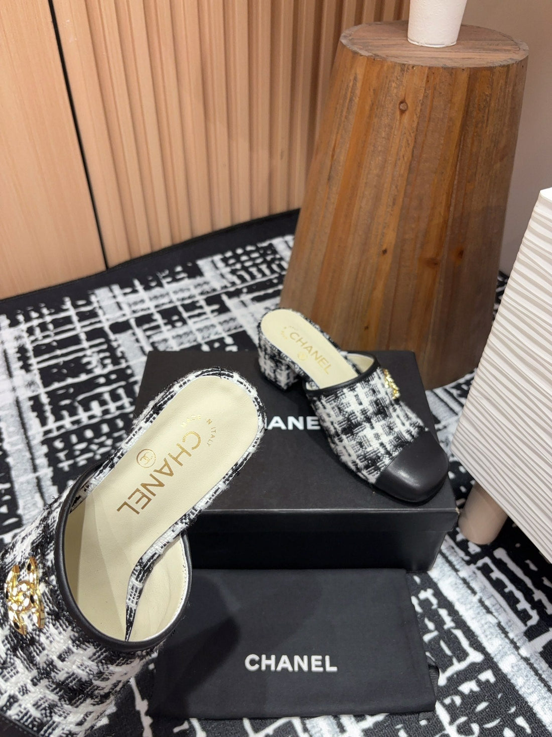 CC Mule 60mm In White Mix Black Wool Tweed And Lambskin