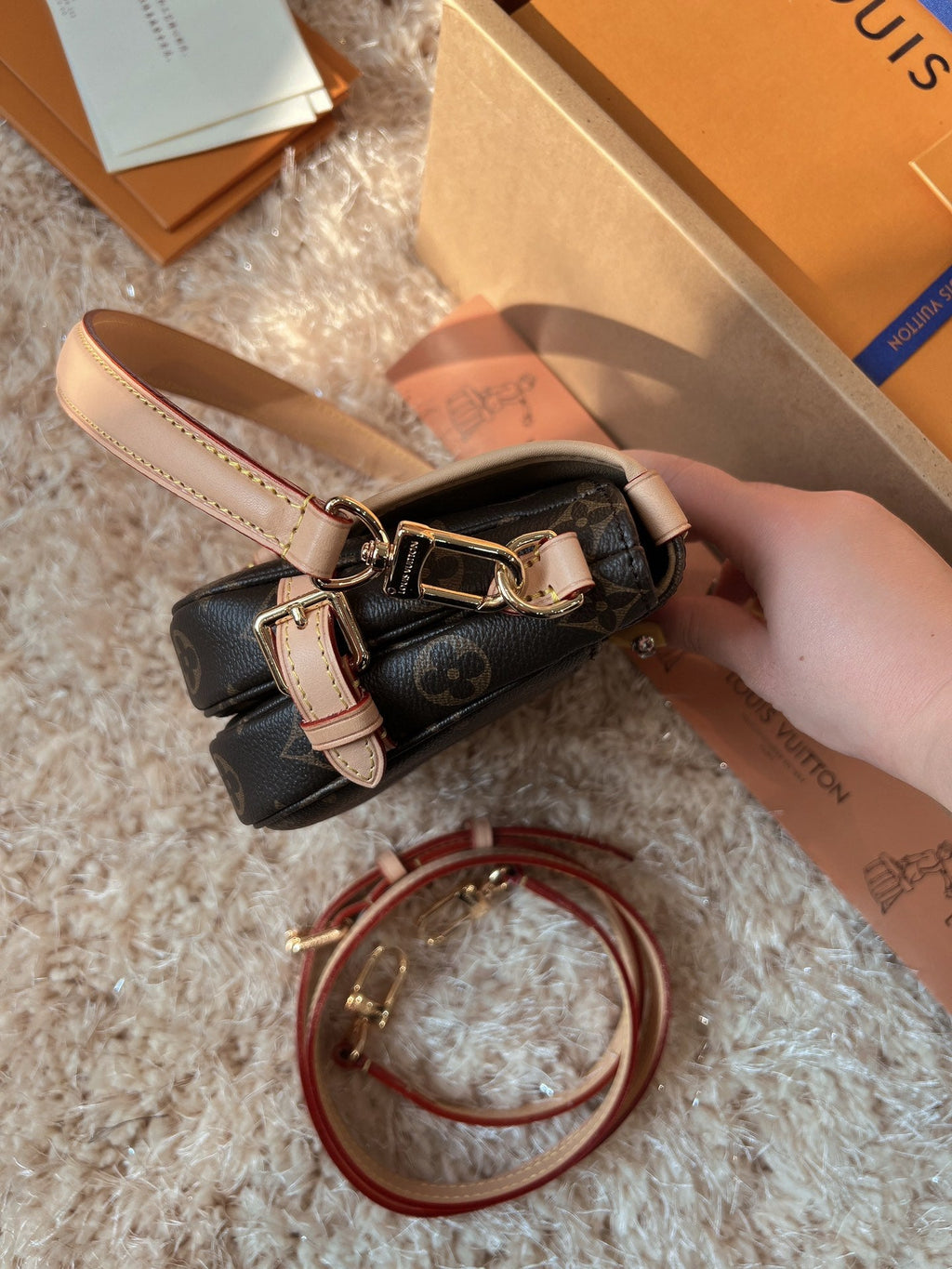 Studio Nafay 181907 Luxury Bags(20*16*7.5)cm