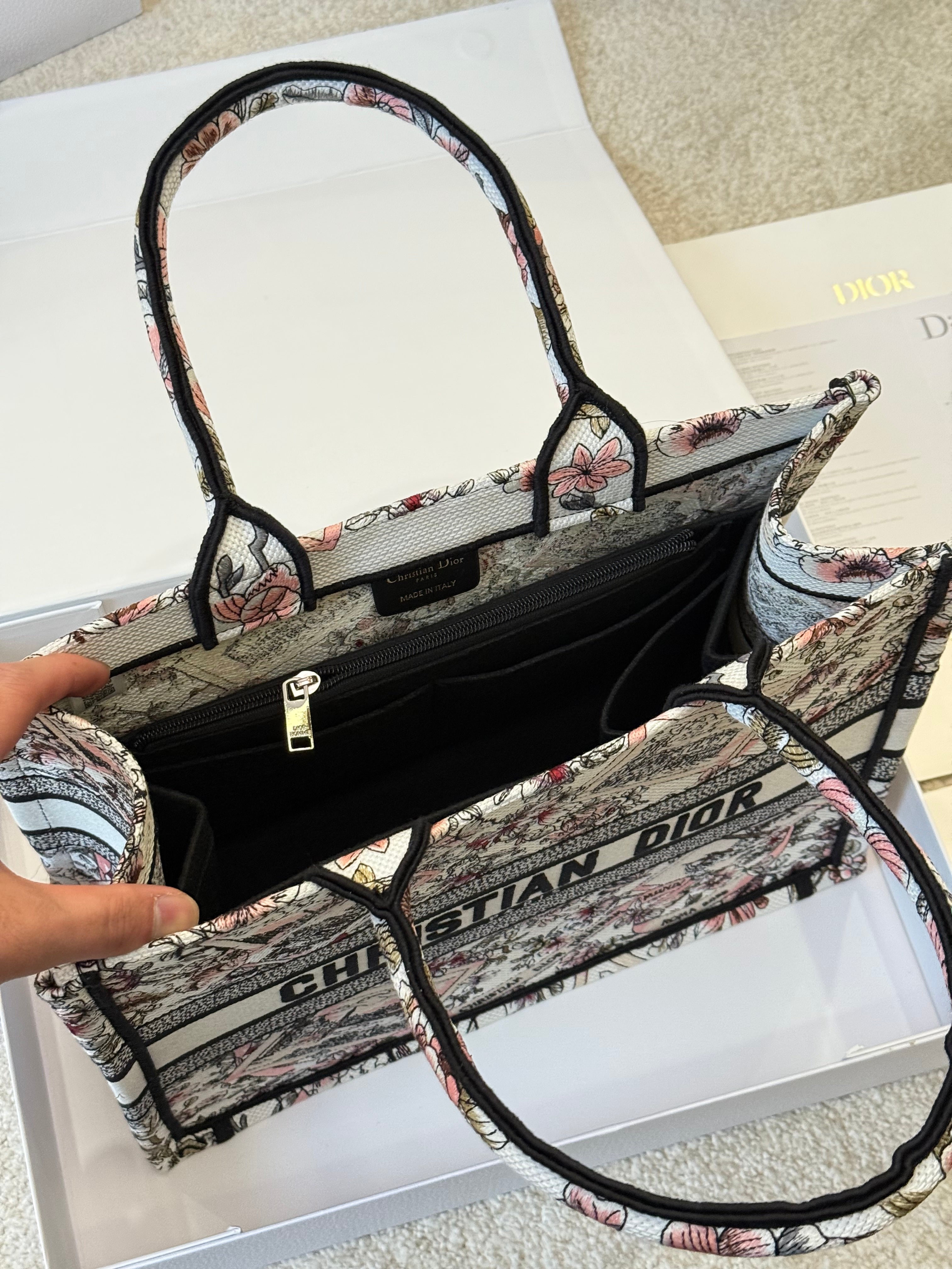 Studio Nafay 181932 Luxury Bags 35cm