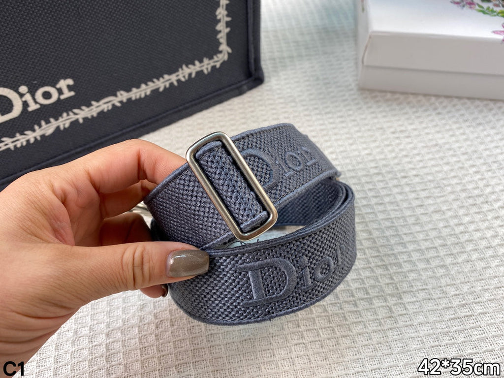 Studio Nafay 181935 Luxury Bags 36*28cm