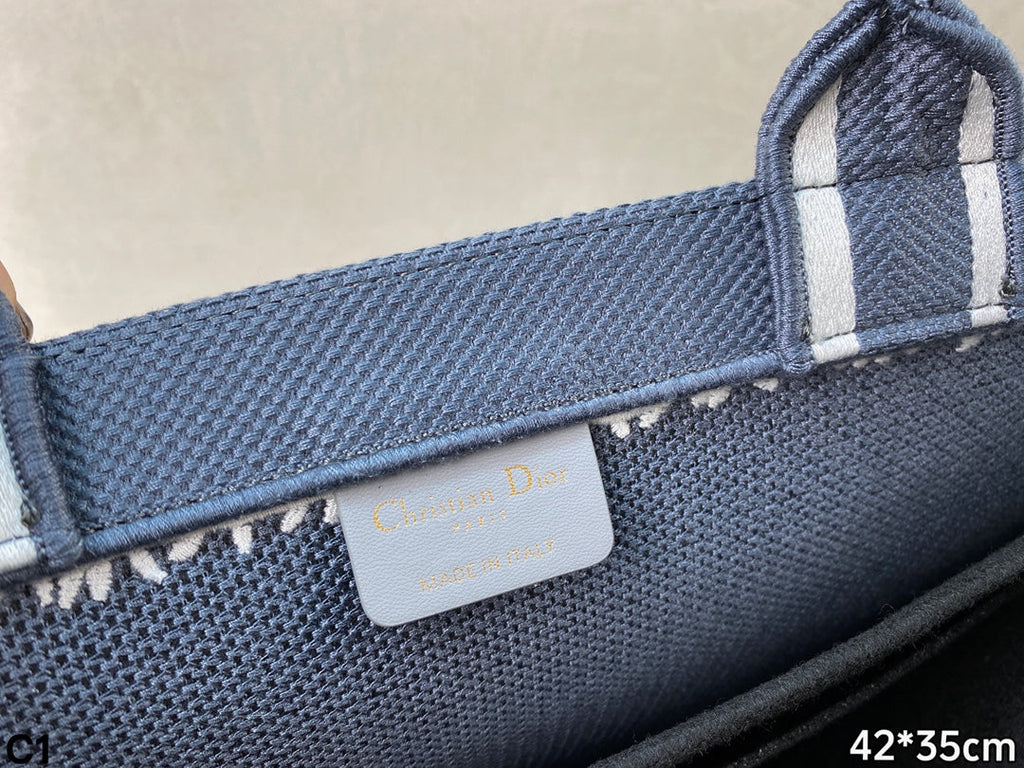 Studio Nafay 181935 Luxury Bags 36*28cm