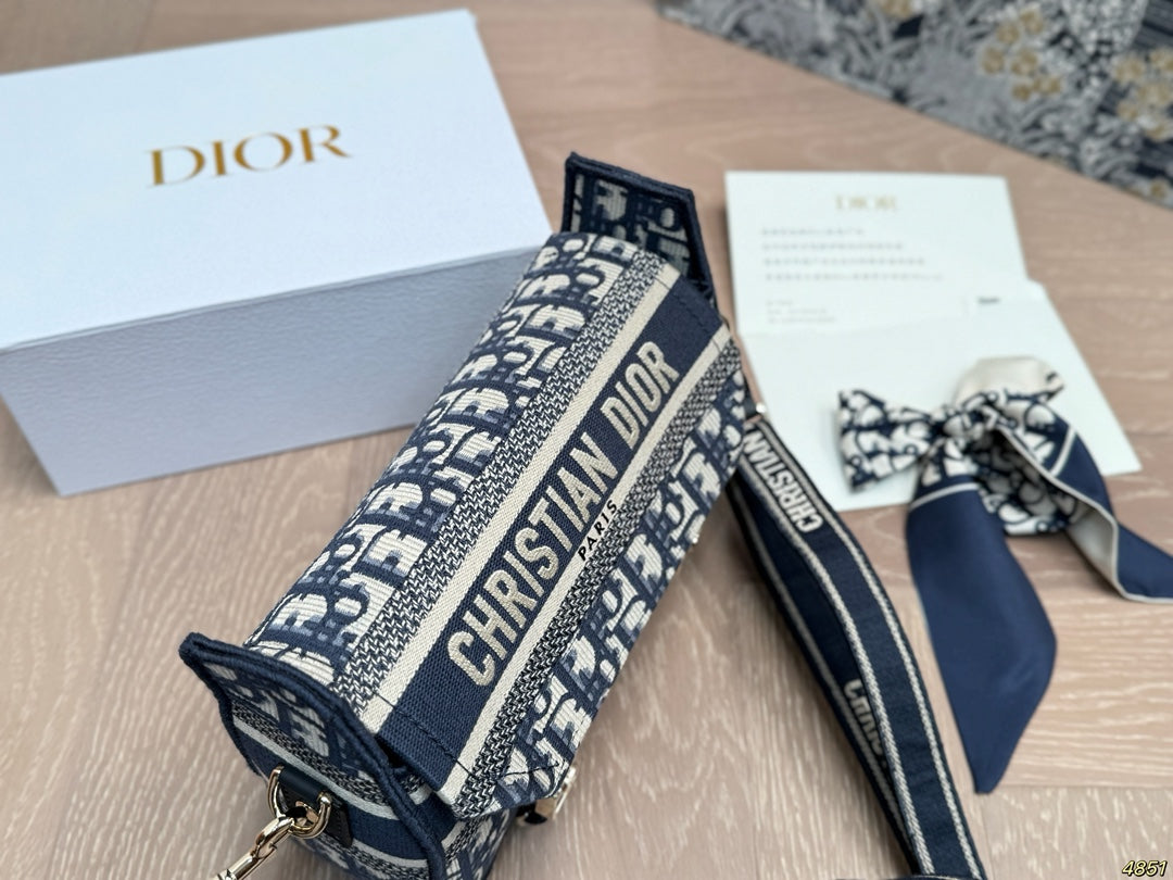 Studio Nafay 181940 Luxury Bags 23*15cm