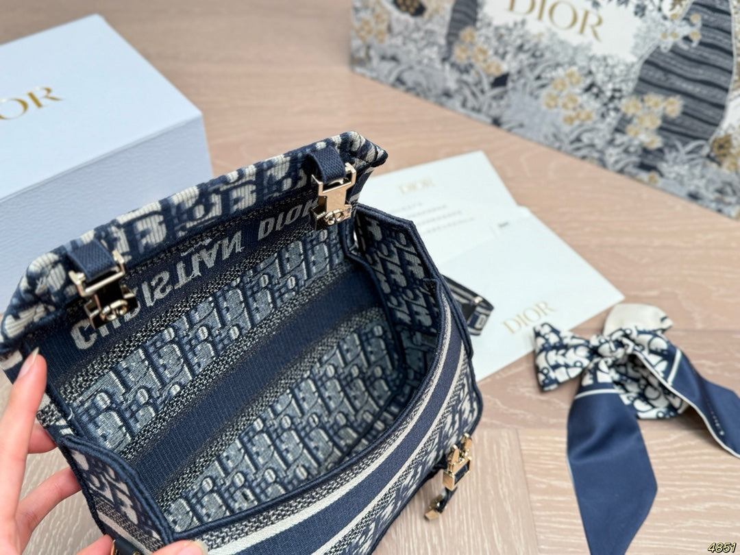 Studio Nafay 181940 Luxury Bags 23*15cm