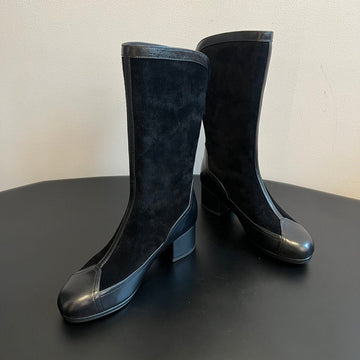 CC 25 Martin Boot Black Suede Sheepskin 408608