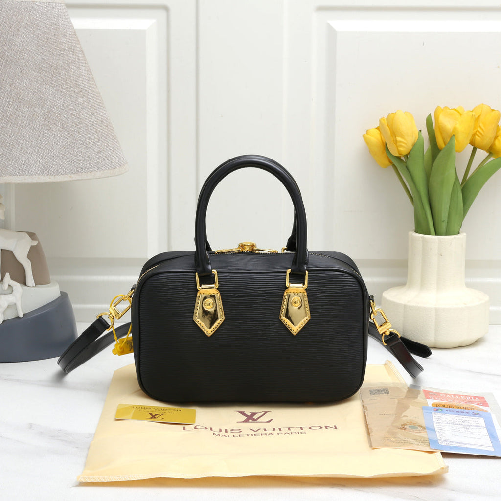 Louis Vuitton LV Trend Tote Bag Black 26x10x16cm