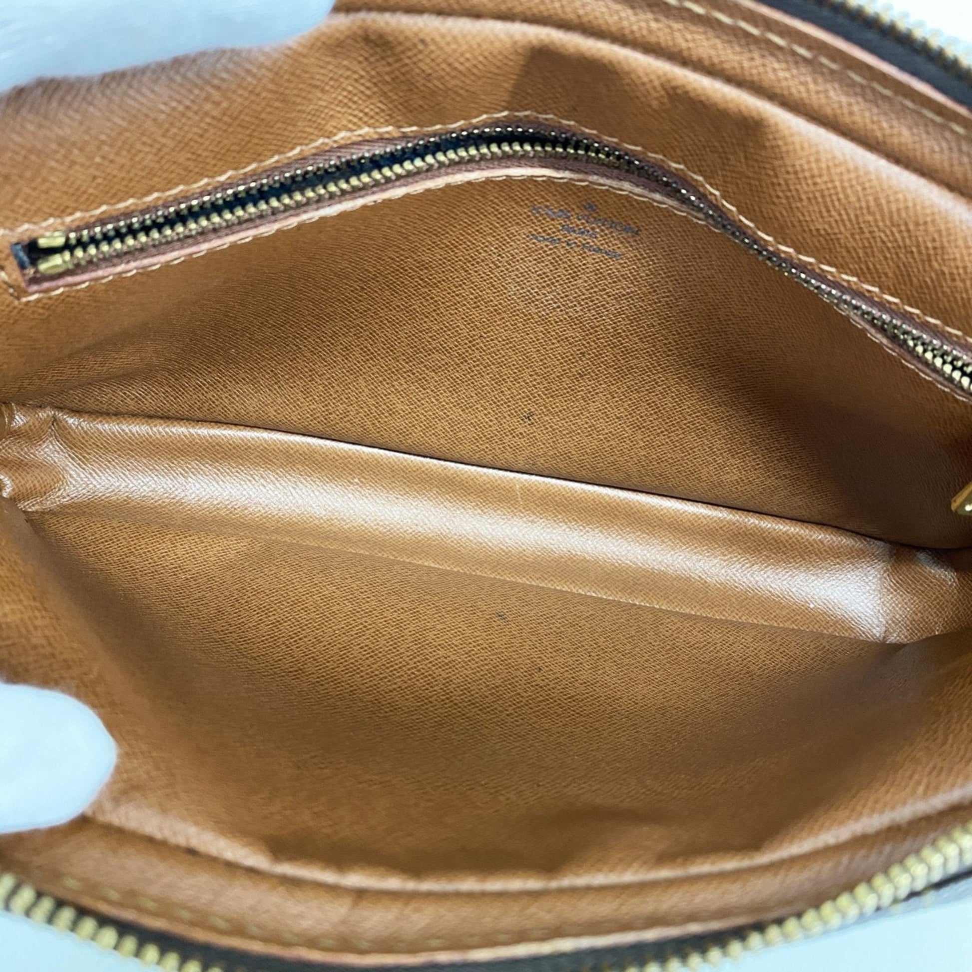 Louis Vuitton Clutch Bag (Pre-Owned) - women/handbags/backpacks - 4