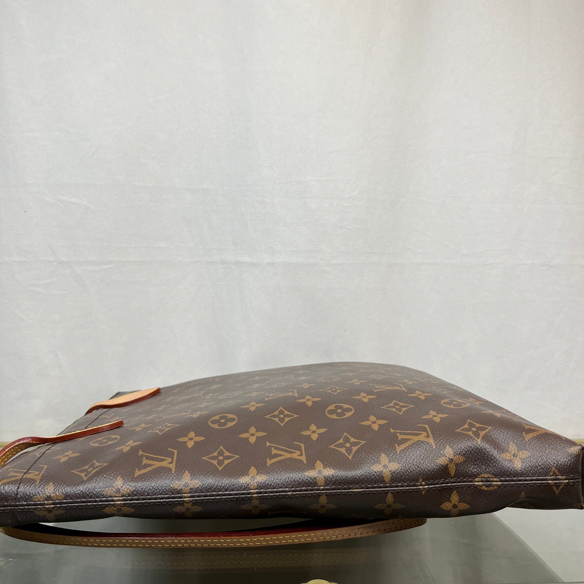 LOUIS VUITTON Carry It Monogram Tote - Tote - 4