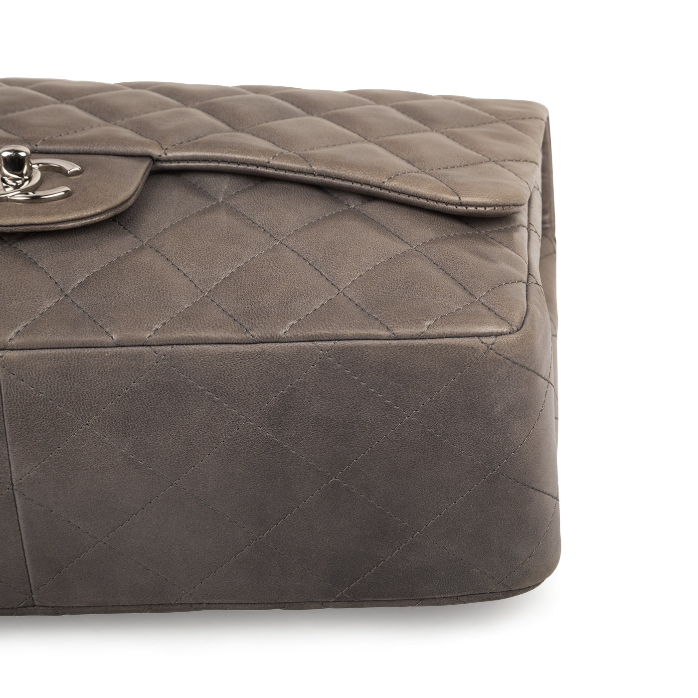 Classic Flap Bag - Jumbo - Single Flap - Shoulder Bags - 5