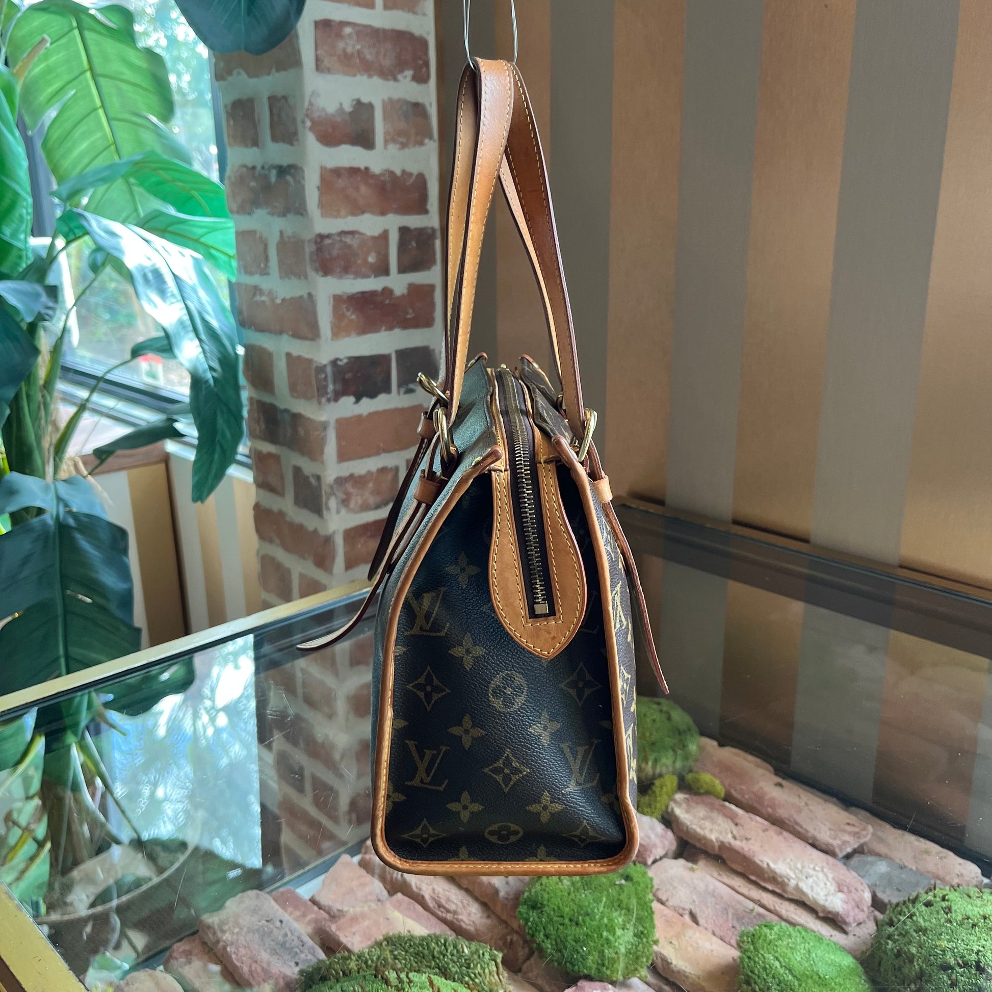 LOUIS VUITTON Popincourt Haute Monogram Tote - Tote - 2