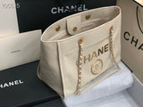 Chanel Shopping 40 White Leather 40x31x21cm