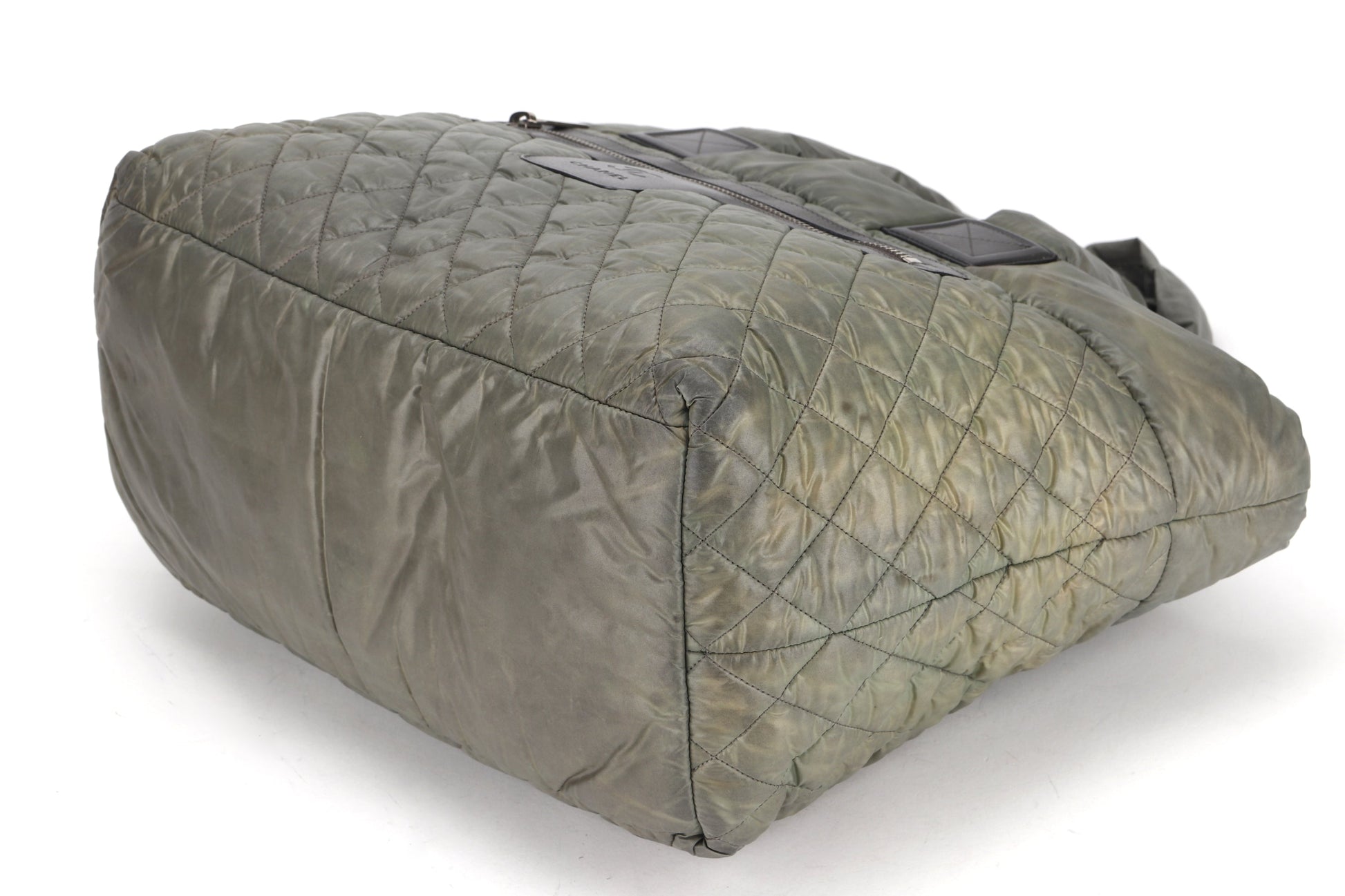 CHANEL COCO COCOON REVERSIBLE TOTE BAG (1358xxxx) ARMY GREEN & GREY NYLON SILVER HARDWARE, NO  & DUST COVER - Bags - 3