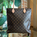 LOUIS VUITTON Carry It Monogram Tote - Tote