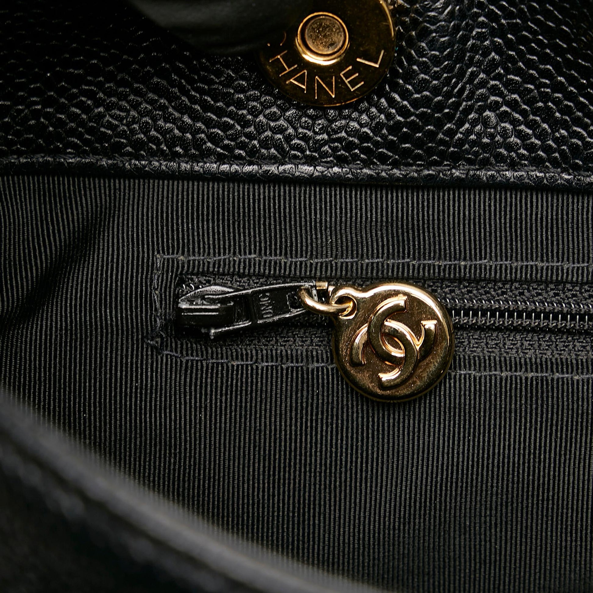 Chanel CC Caviar Leather Tote (SHG-aS3NZ2) - Handbags - 8