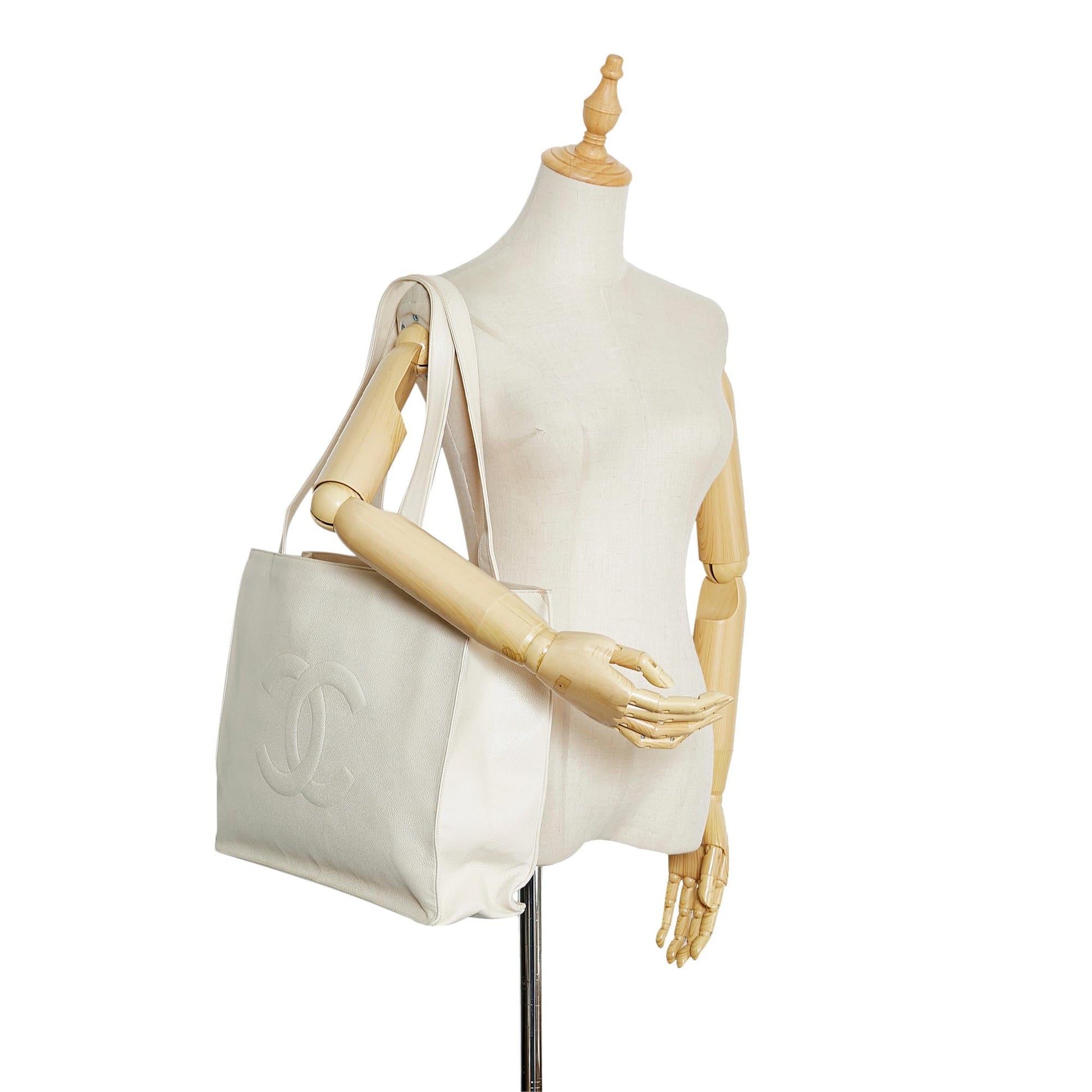 Chanel CC Caviar Tote Bag (SHG-8JwtQL) - Handbags - 4