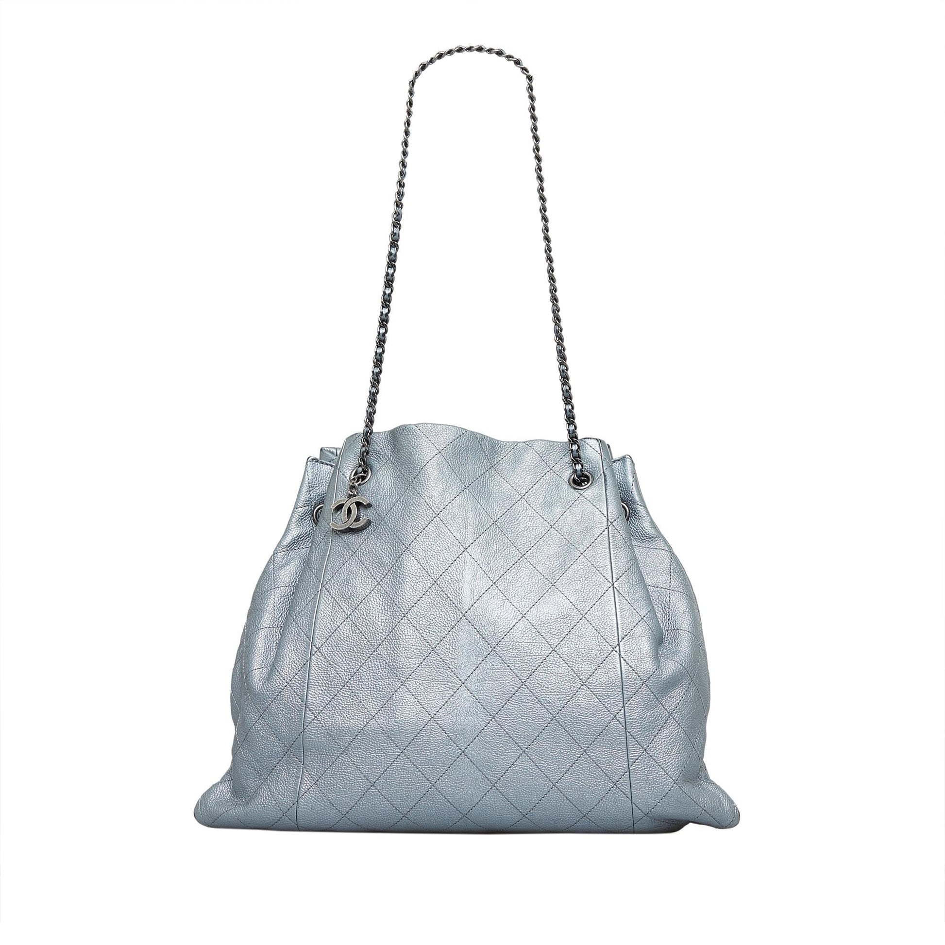 Chanel CC Quilted Drawstring Tote (SHG-VNpdMf) - Handbags - 9