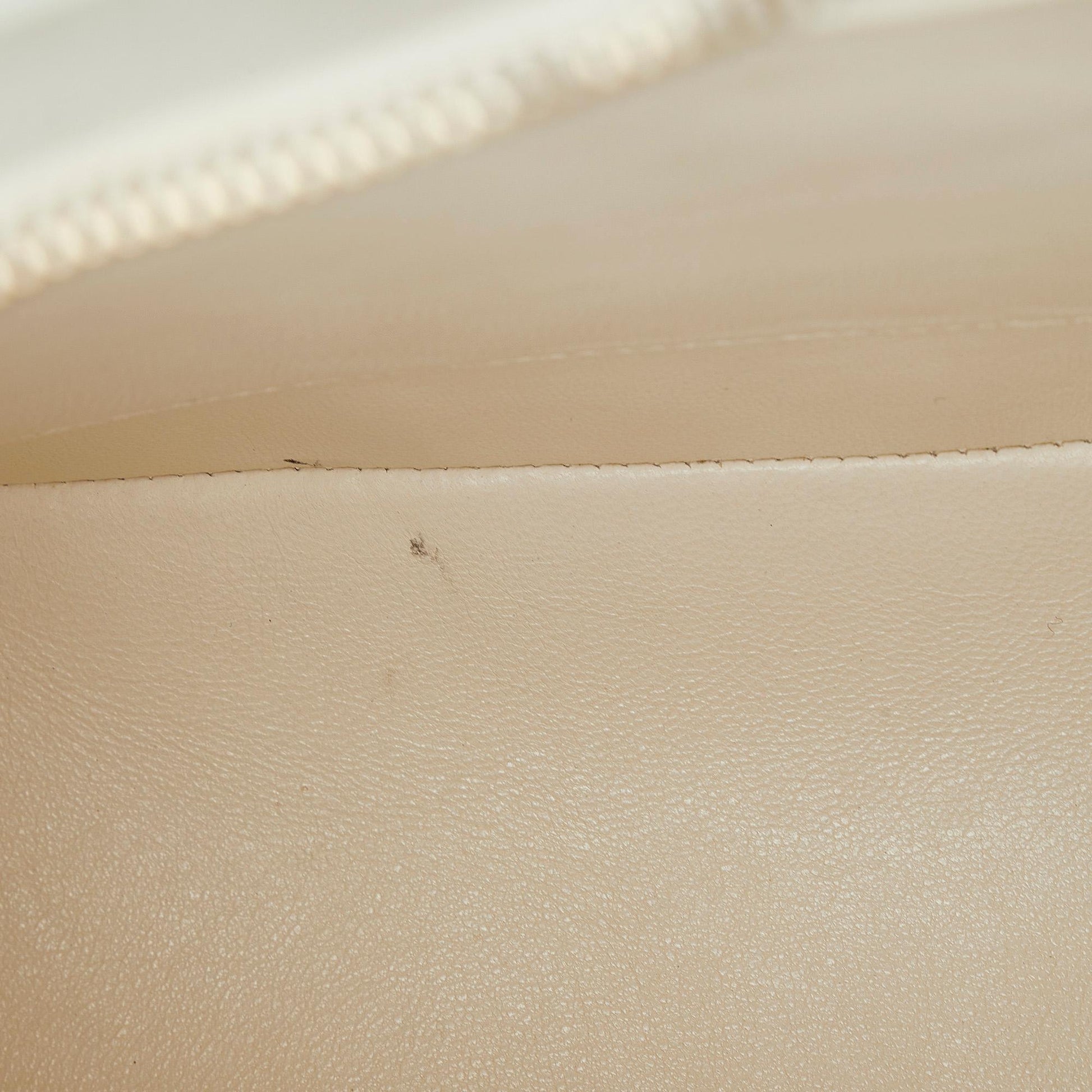 Chanel Caviar Medallion Tote Bag (SHG-9OqBBZ) - Handbags - 8