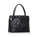 Chanel Caviar Medallion Tote (SHG-CyxjCt) - Handbags