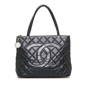 Chanel Caviar Medallion Tote (SHG-coQ4k7) - Handbags