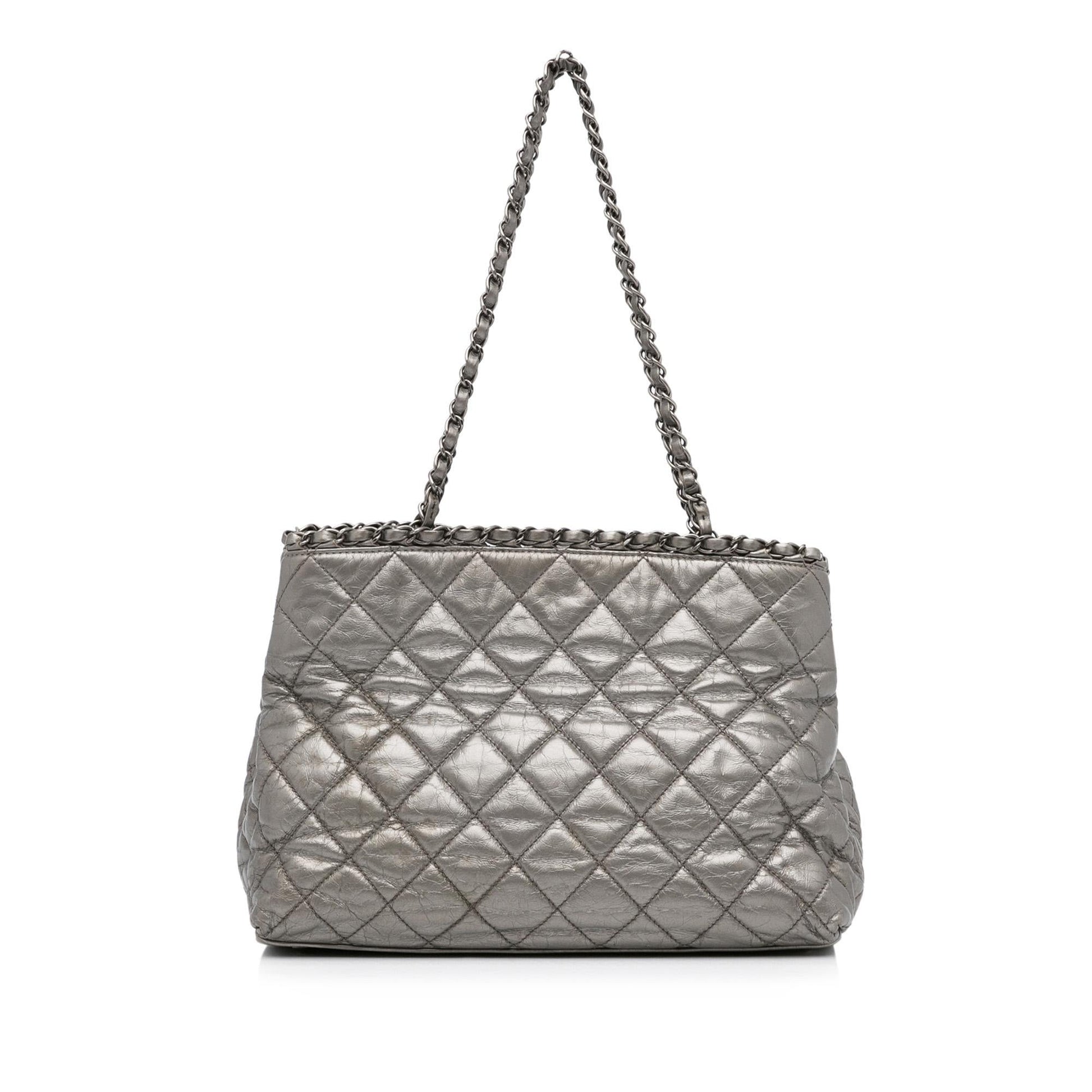 Chanel Chain Me Tote (SHG-XP5TtV) - Handbags - 3