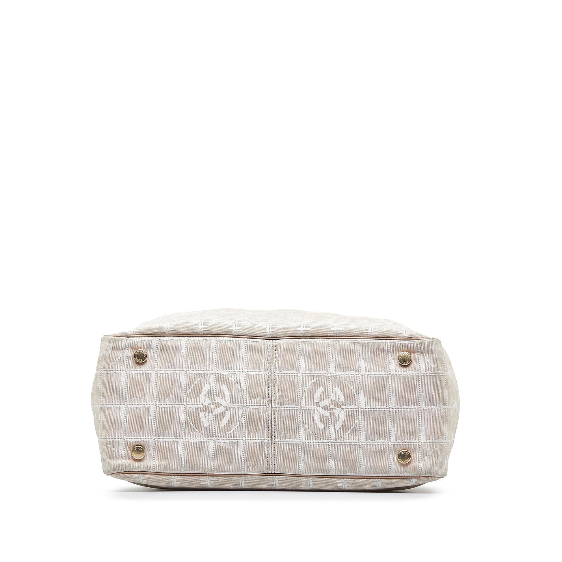 Chanel New Travel Line Tote Bag (SHG-sY11NP) - Handbags - 4