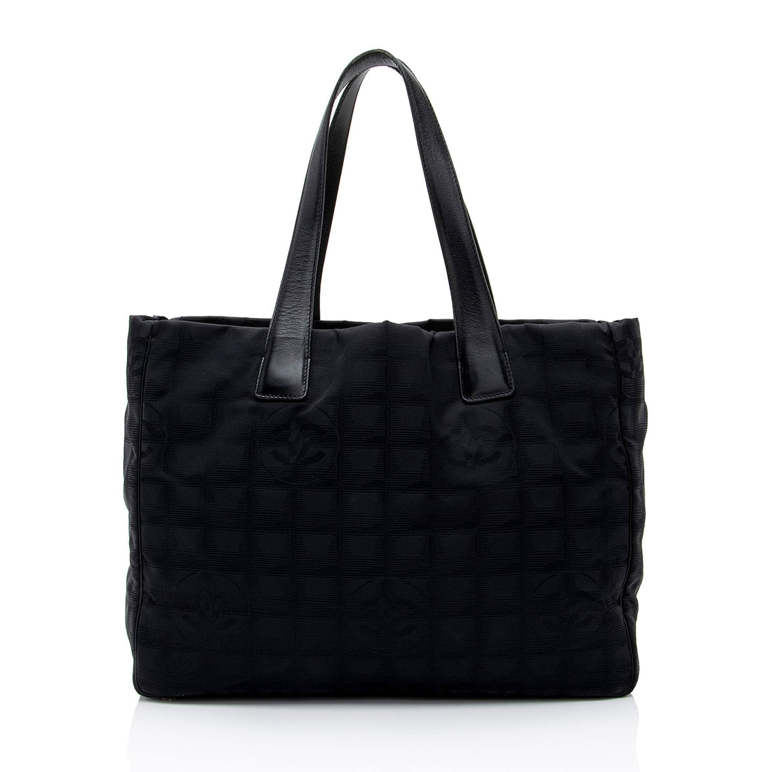 Chanel Nylon Travel Ligne Large Tote (SHF-LAMMG5) - Handbags