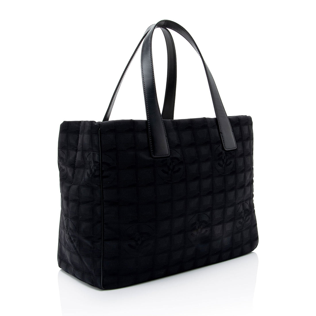 Chanel Nylon Travel Ligne Large Tote (SHF-5jrsyp) - Handbags