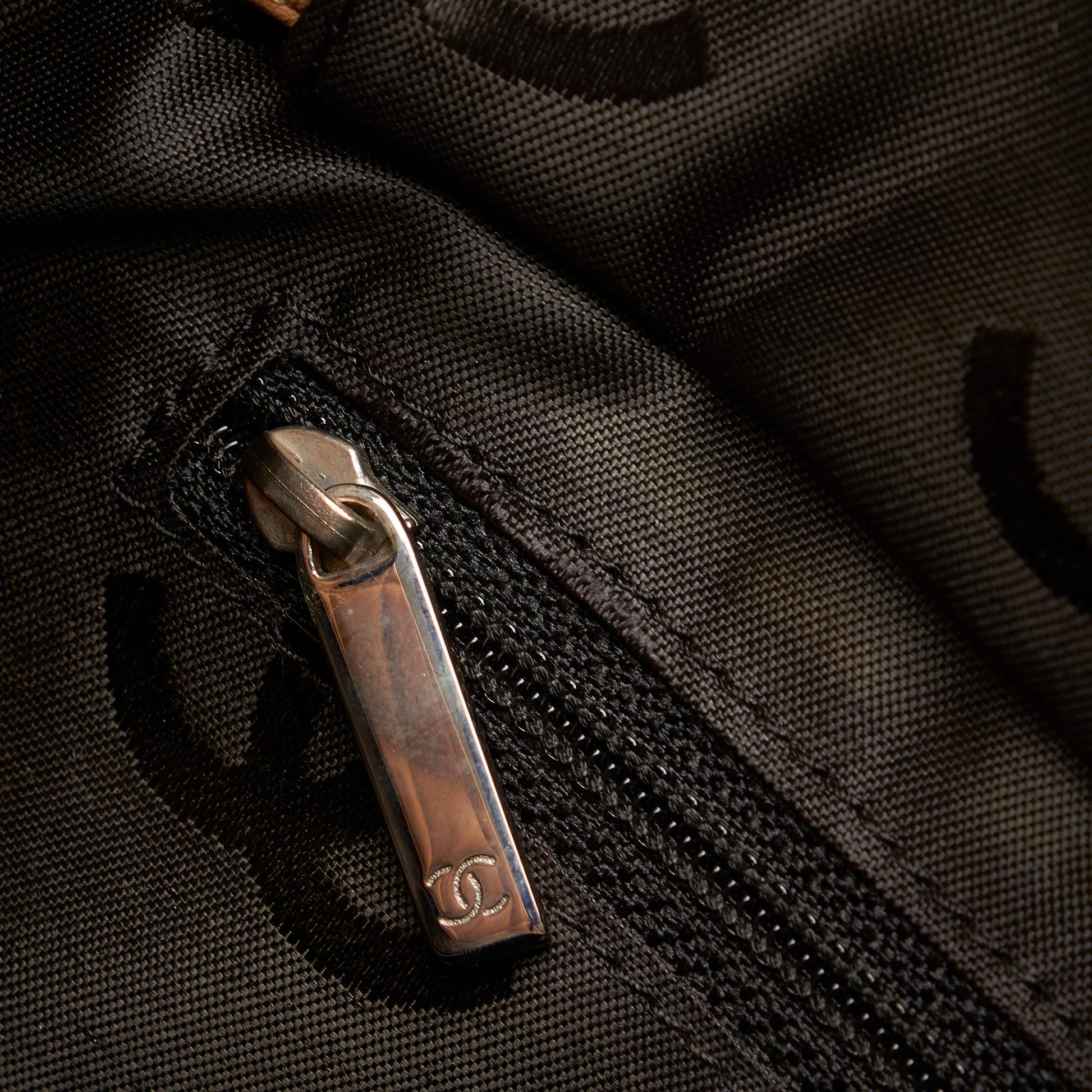 Chanel Small Cambon Ligne Tote (SHG-uYbv3o) - Handbags - 8