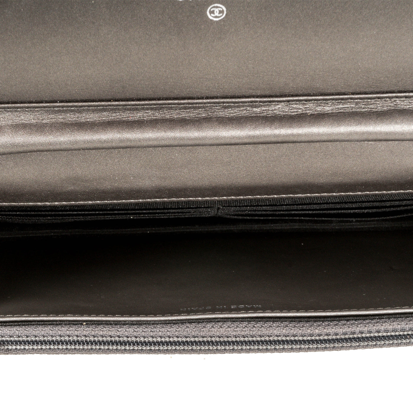 Classic CC Wallet on Chain - Shoulder Bags - 6