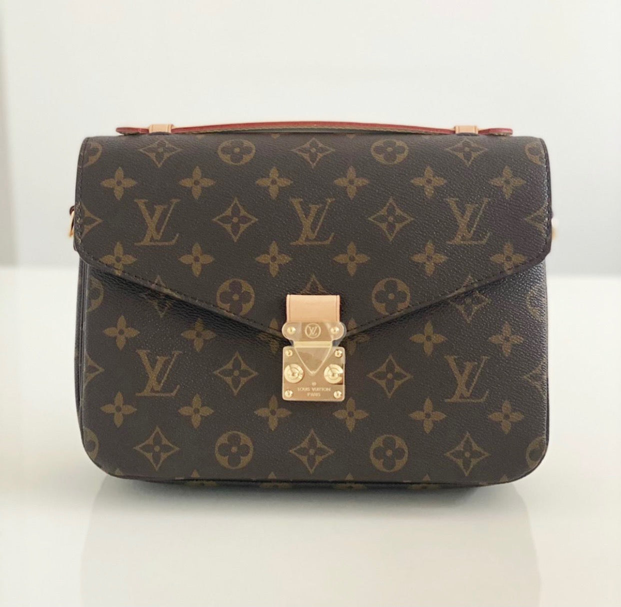Louis Vuitton Pochette Metis Classic Monogram - Bags - 4