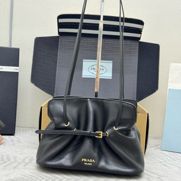 Prada Cloud Bag 25cm Schwarzes Lammleder
