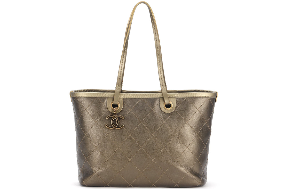 CHANEL SHOPPING FEVER TOTE (2032xxxx) WILD STITCH KHAKI CAVIAR LEATHER GOLD HARDWARE, WITH POUCH, , DUST COVER & BOX - Bags