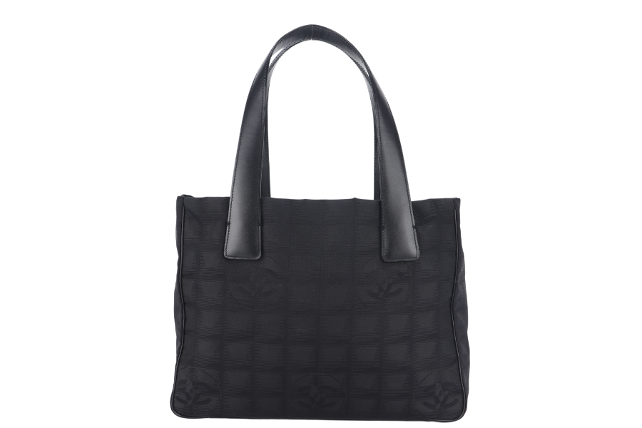CHANEL TRAVEL LINE VINTAGE MEDIUM (8912xxxx) BLACK NYLON TOTE BAG - Bags