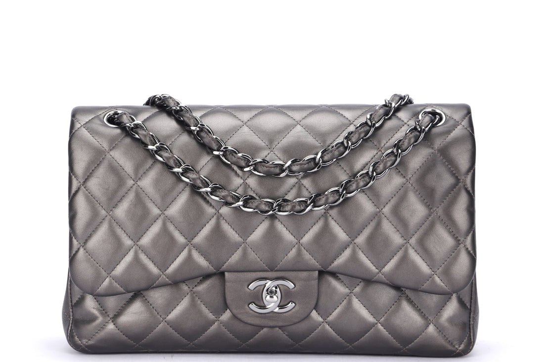 Chanel Classic Flap (1879xxxx) Jumbo Size, Metallic Grey Lambskin, Silver Hardware, with Dust Cover & Box, no - Bags