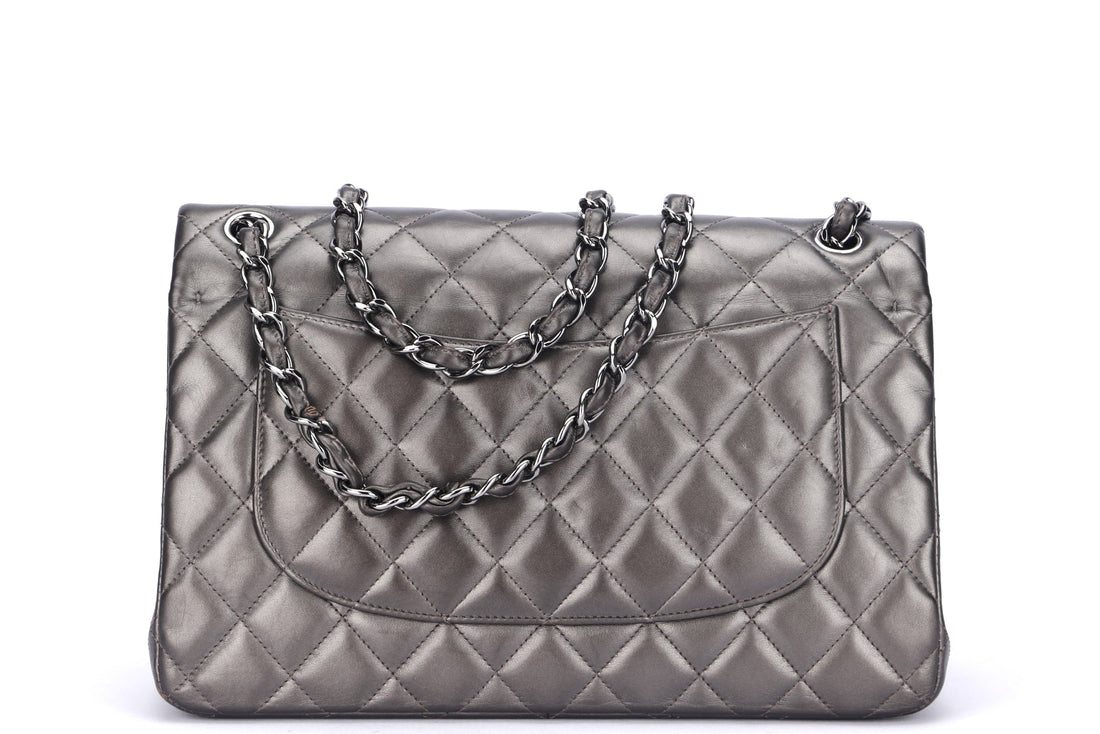 Chanel Classic Flap (1879xxxx) Jumbo Size, Metallic Grey Lambskin, Silver Hardware, with Dust Cover & Box, no - Bags