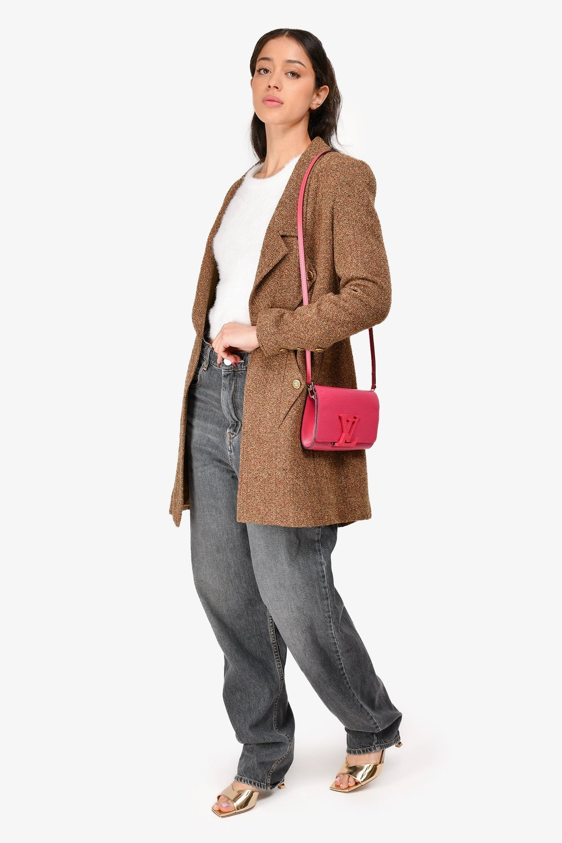 Louis Vuitton 2014 Fuchsia Epi Leather Louise Clutch With Strap - Handbag