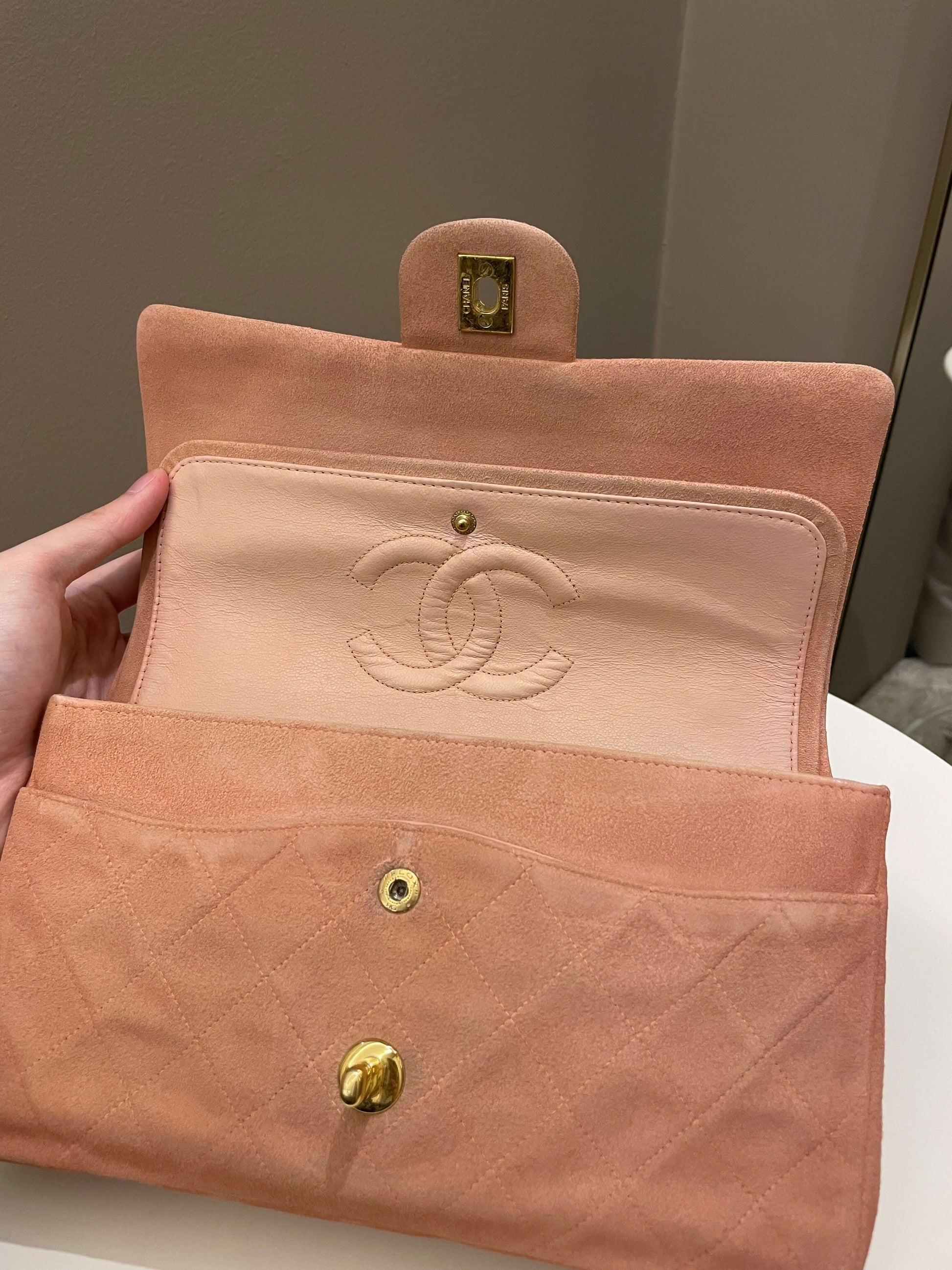 Chanel Vintage Classic Quilted Medium Flap Nude pink Suede - Bags - 15