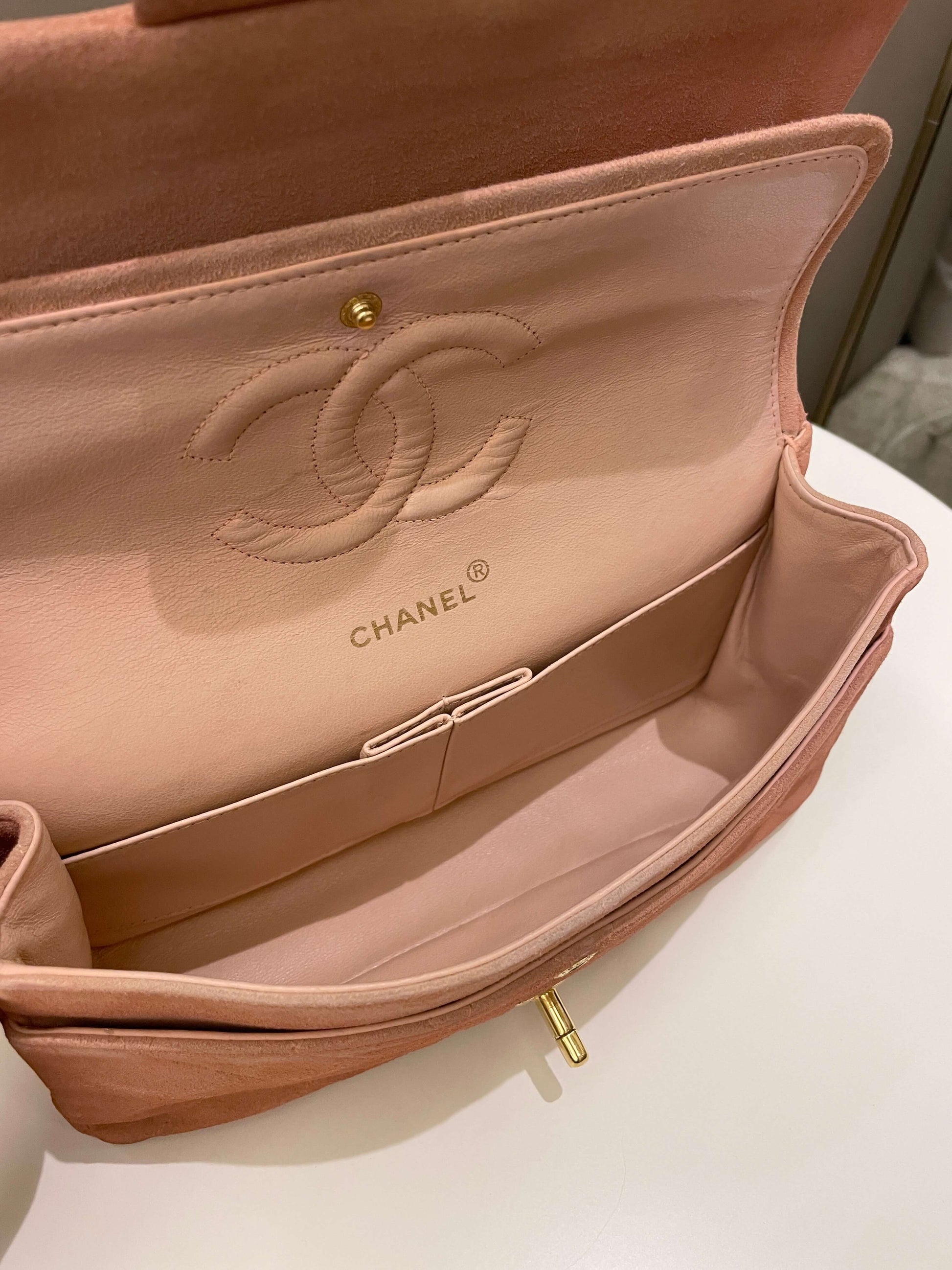 Chanel Vintage Classic Quilted Medium Flap Nude pink Suede - Bags - 16