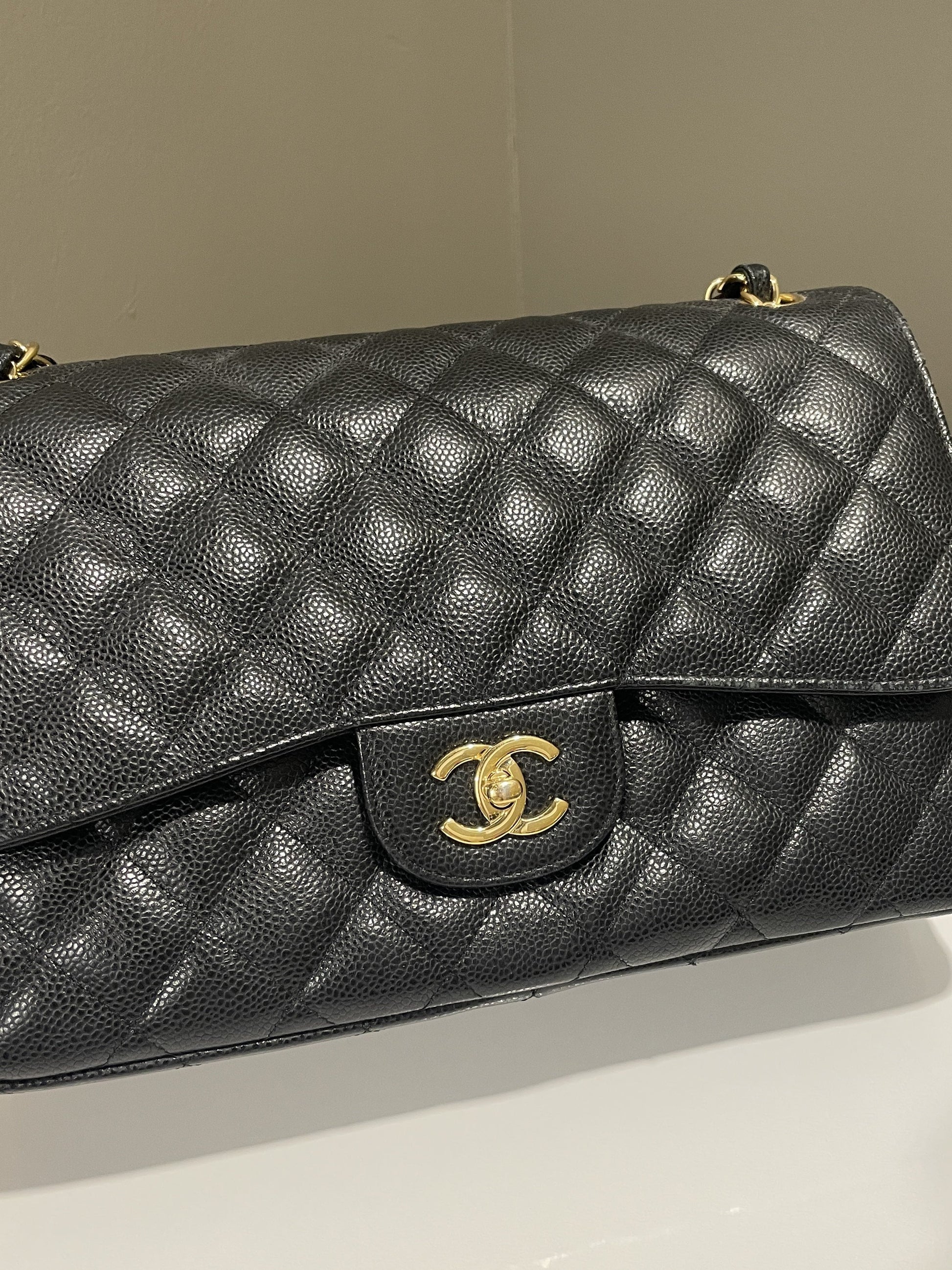 Chanel Classic Jumbo Double Flap Black Caviar - Bags