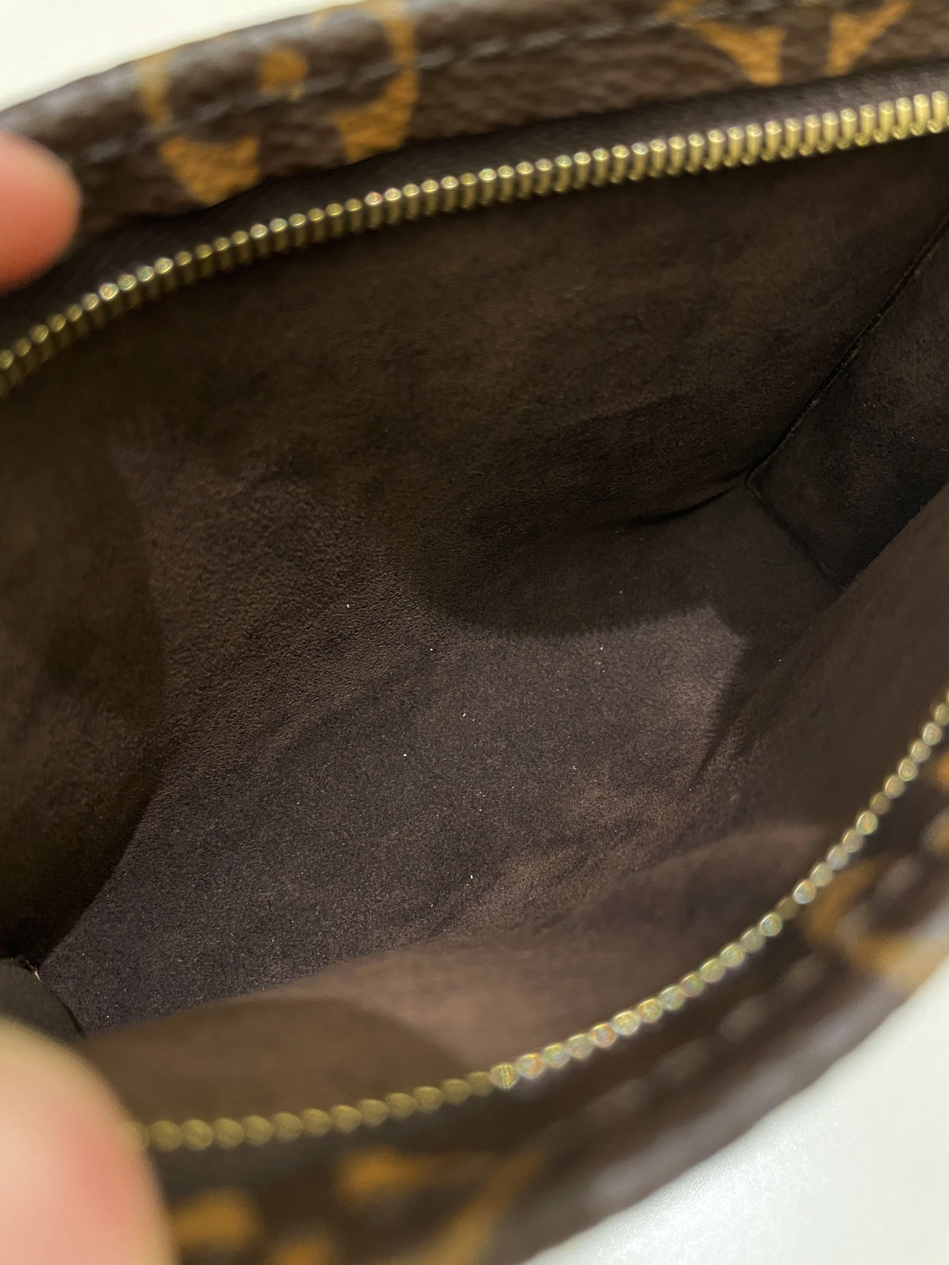 Louis Vuitton Toiletry Pouch On Chain Classic Monogram - Bags - 29