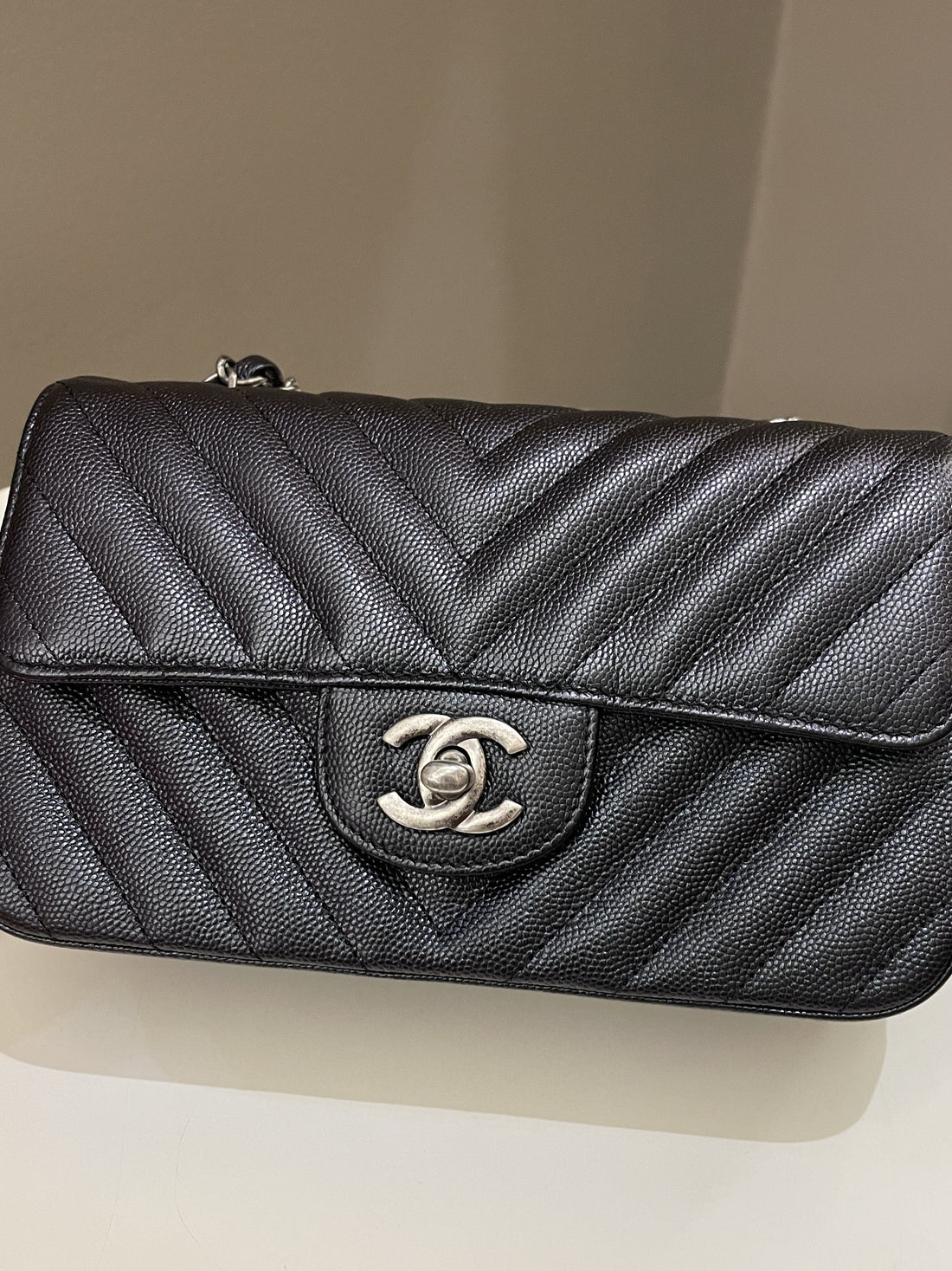 Chanel 17B Classic Chevron Mini Rectangular Black Iridescent Caviar - Bags