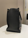 Louis Vuitton Onthego Tote MM Black / Crème - Bags - 4