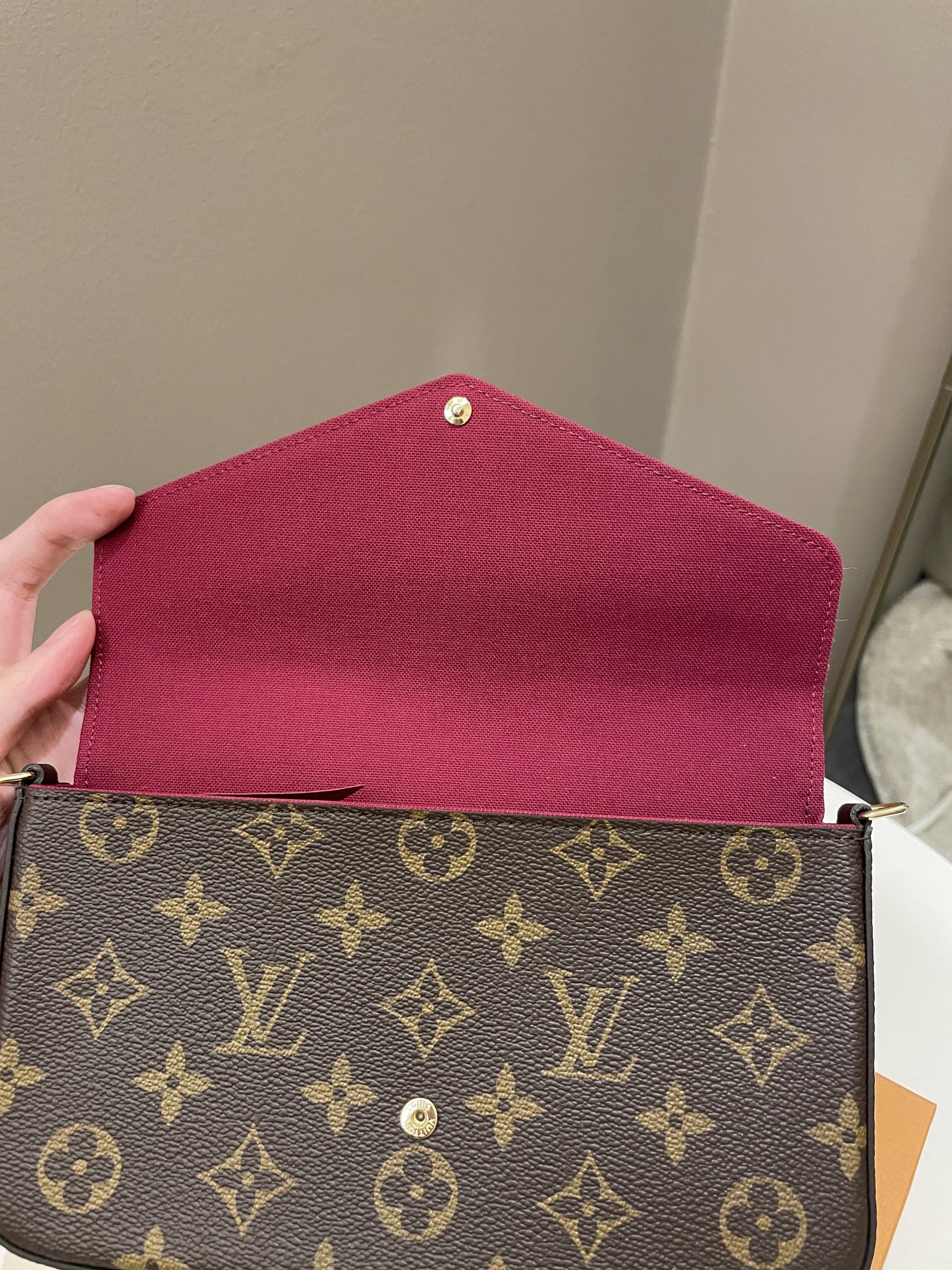 Louis Vuitton Felicie Pochette Classic Monogram Fuchsia - Bags - 15